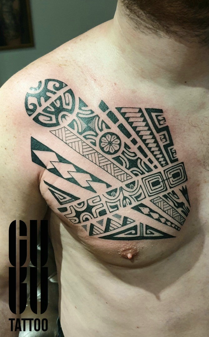 Tatuaż polinezyjski/maori w Guru Tattoo Wrocław